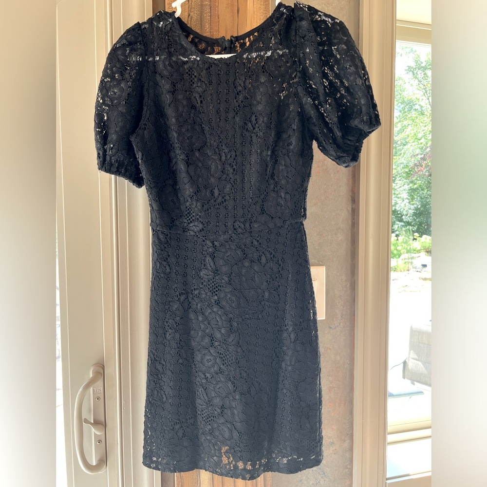 NWT Lulu’s Lace Dress Size XS